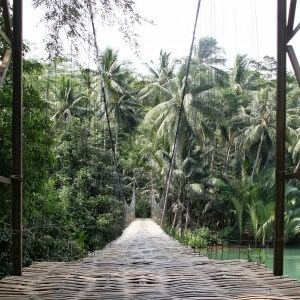 bamboo bridge java indonesien
